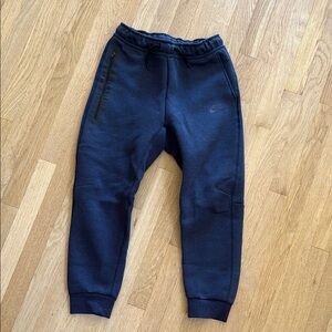 NWOT Nike Tech blue sweats boys large